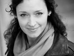 Julia Finkernagel – Wie alt ist sie, Biografie, Karriere und Fakten