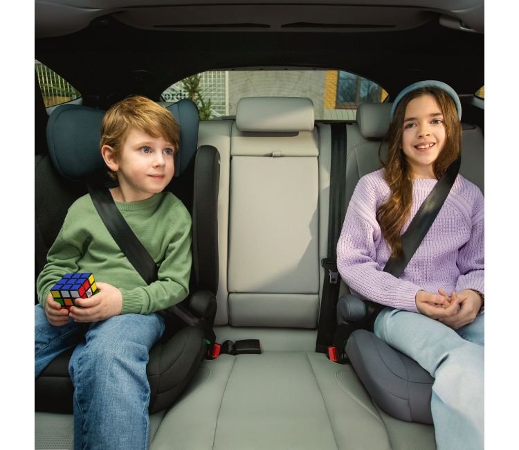 Ab wann dürfen Kinder vorne sitzen? – Alle Regeln, Ausnahmen & Sicherheitstipps im Überblick